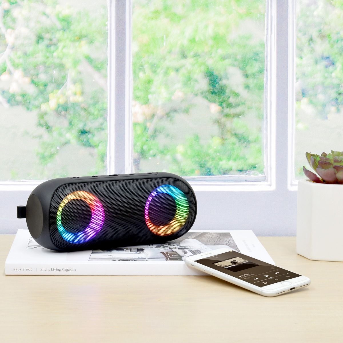 mbeat Bump B2 IPX6 Portable RGB Bluetooth Party Speaker - SILBERSHELL