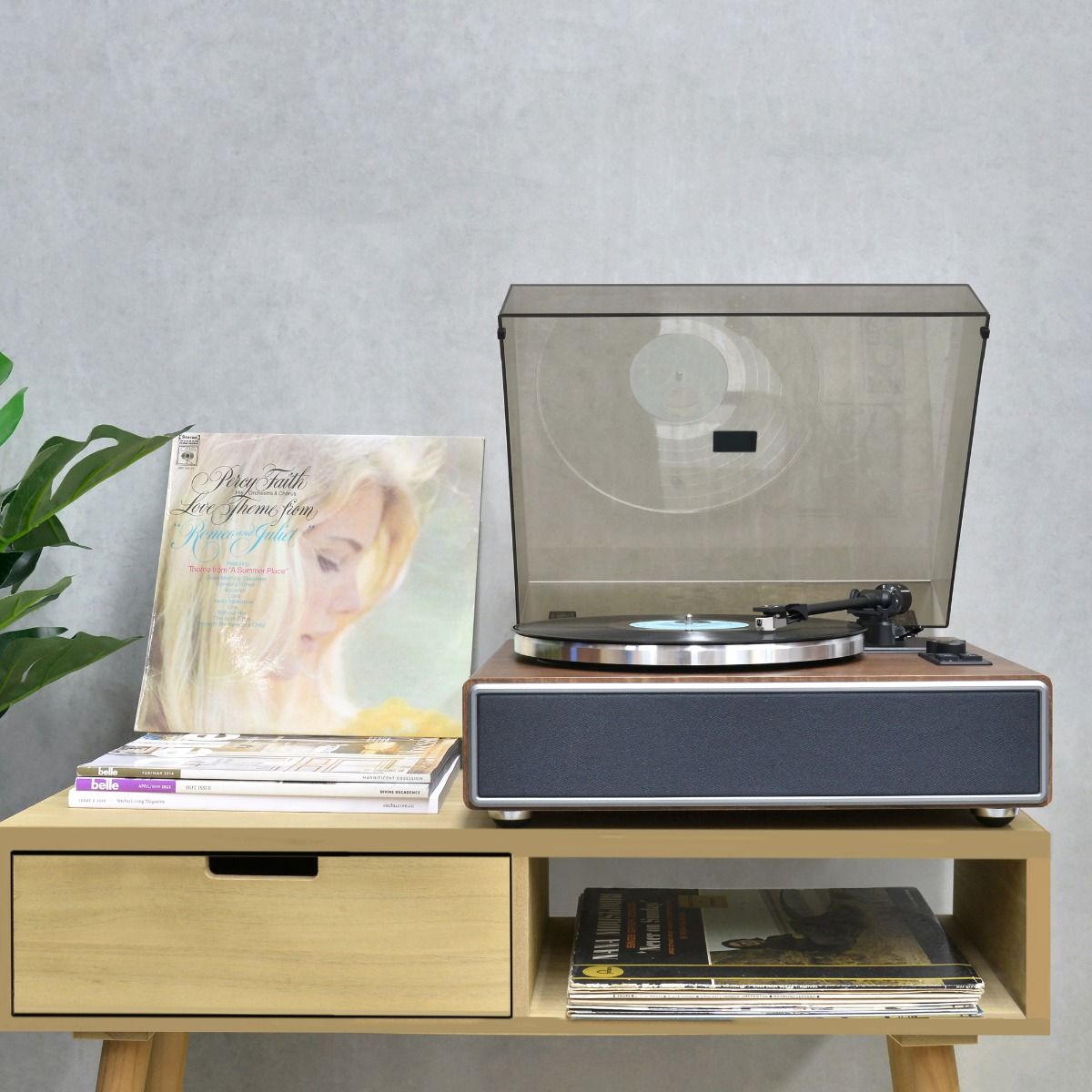 mbeat Hi-Fi Turntable with Built-In Bluetooth Receiving Speaker - SILBERSHELL