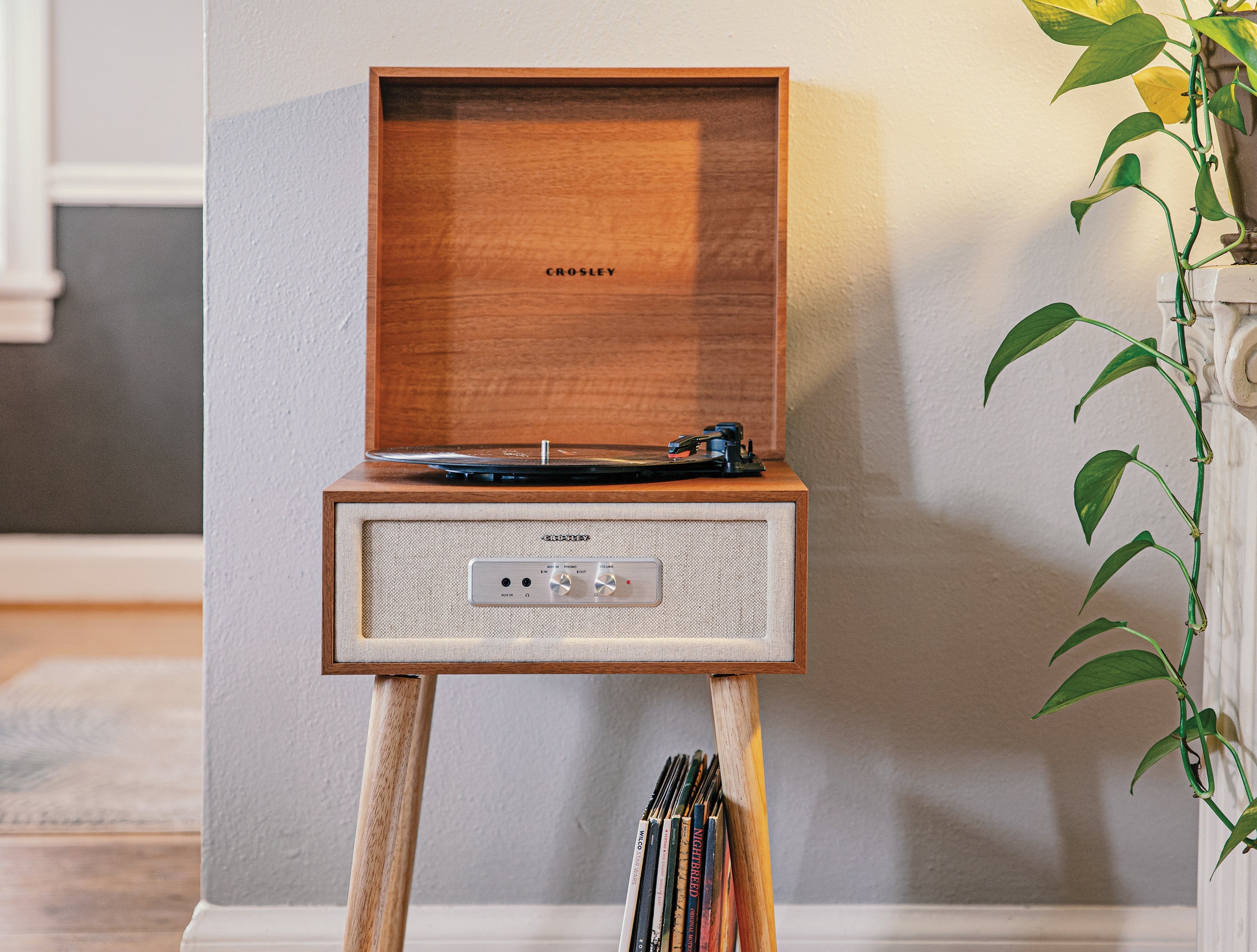 Crosley Rohe Turntable - SILBERSHELL