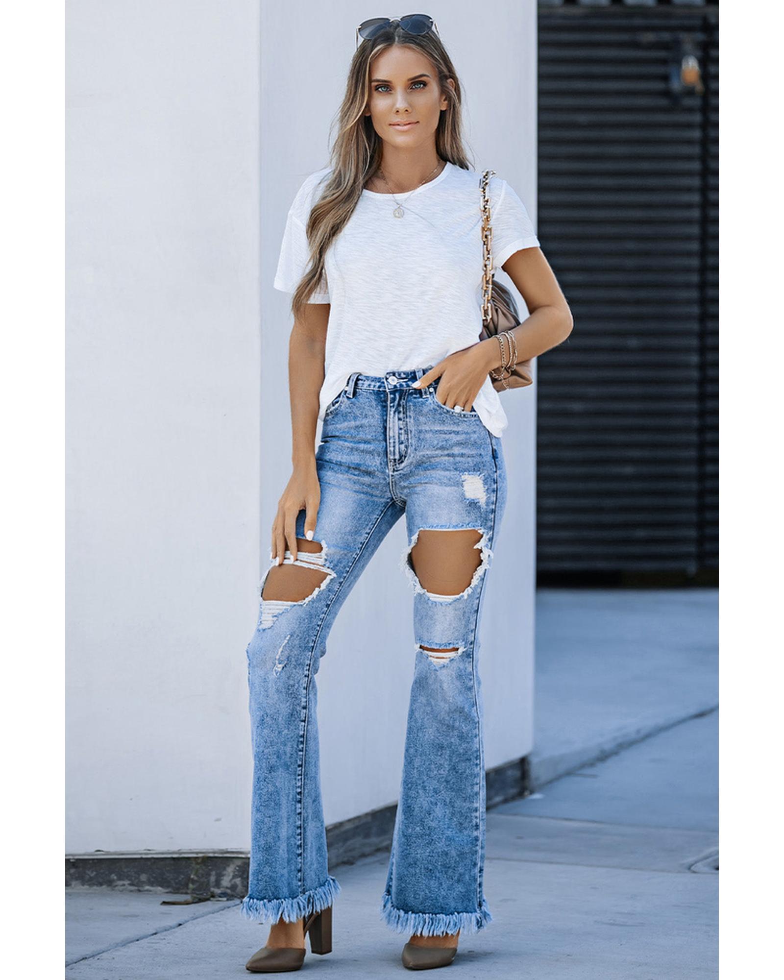 Azura Exchange Distressed Flare Leg Jeans - 8 US