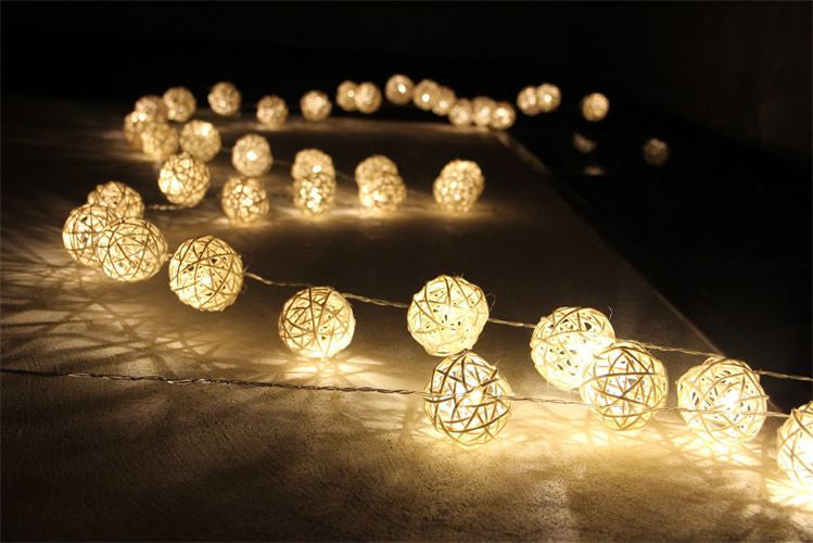 1 Set of 20 LED Cream White 5cm Rattan Cane Ball Battery Powered String Lights Christmas Gift Home Wedding Party Bedroom Decoration Table Centrepiece - SILBERSHELL