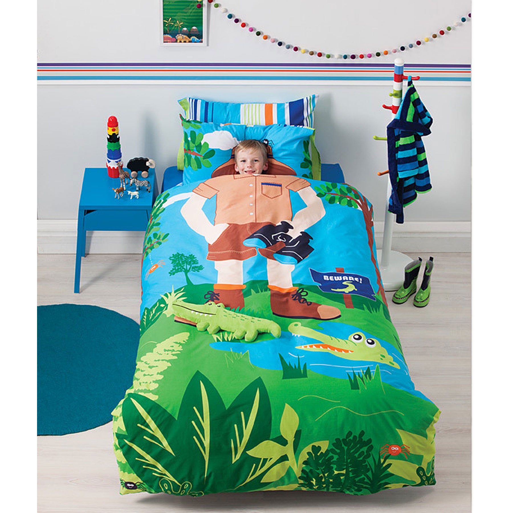 Cubby House Reversible Croc Hunter Quilt Cover Set Single - SILBERSHELL