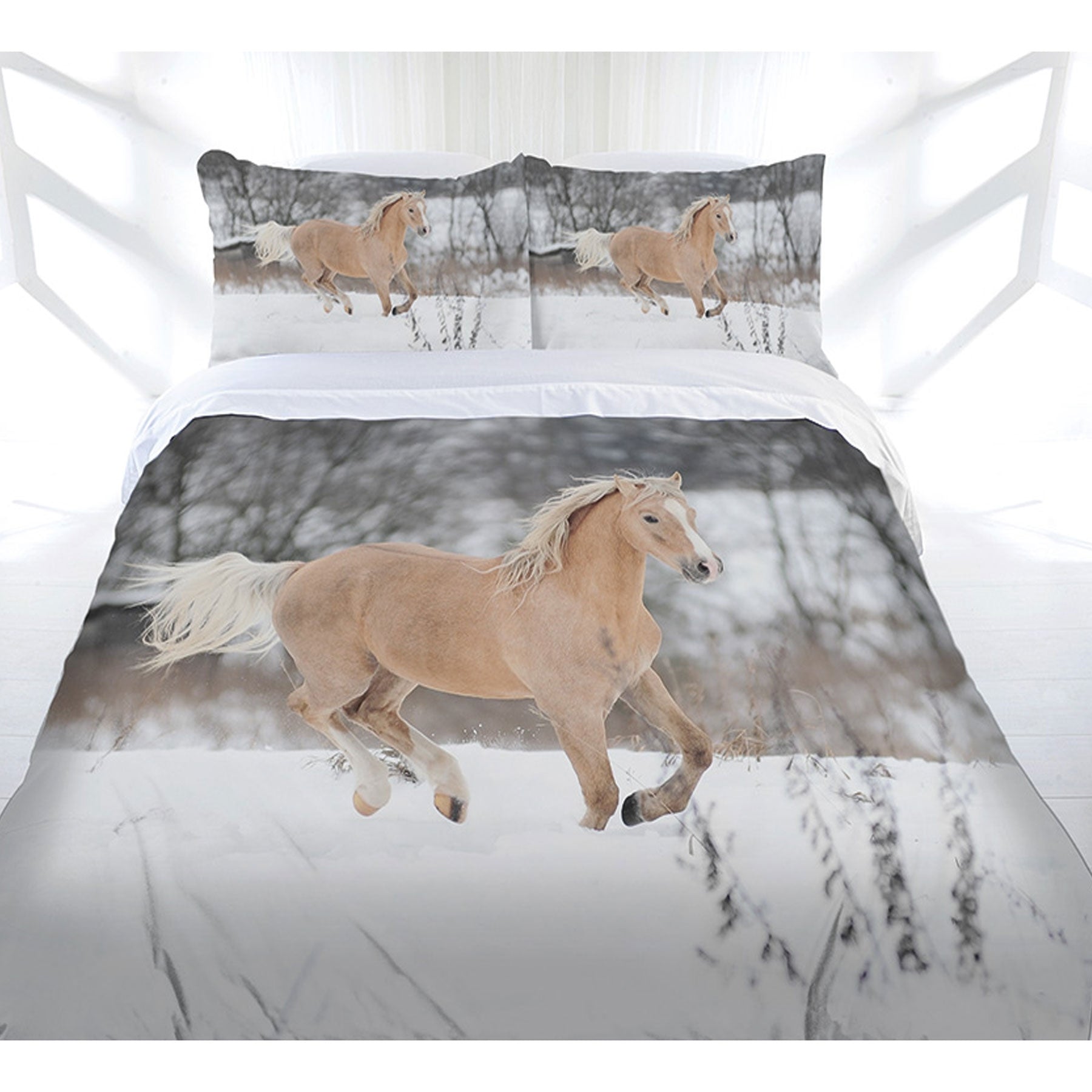 Just Home Winter Gallop Quilt Cover Set Double - SILBERSHELL