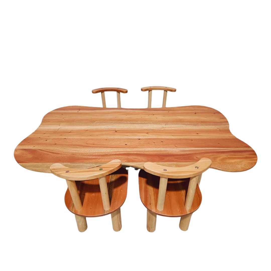 Child hardwood cloud table with 4 chairs - SILBERSHELL