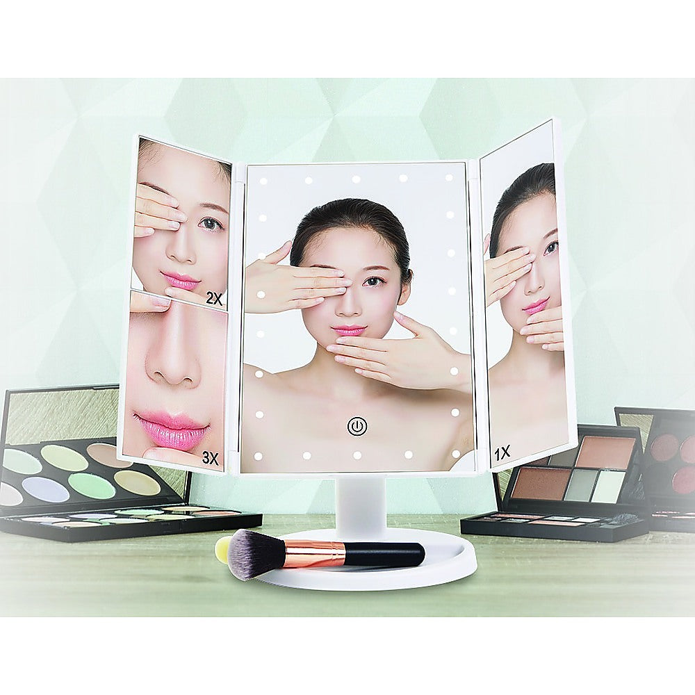 Makeup Mirror With LED Light Standing Mirror Magnifying Tri-Fold Touch - SILBERSHELL